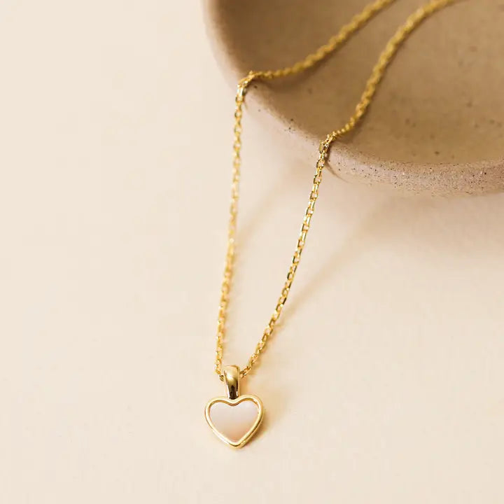 Mother of Pearl Heart Pendant Necklace