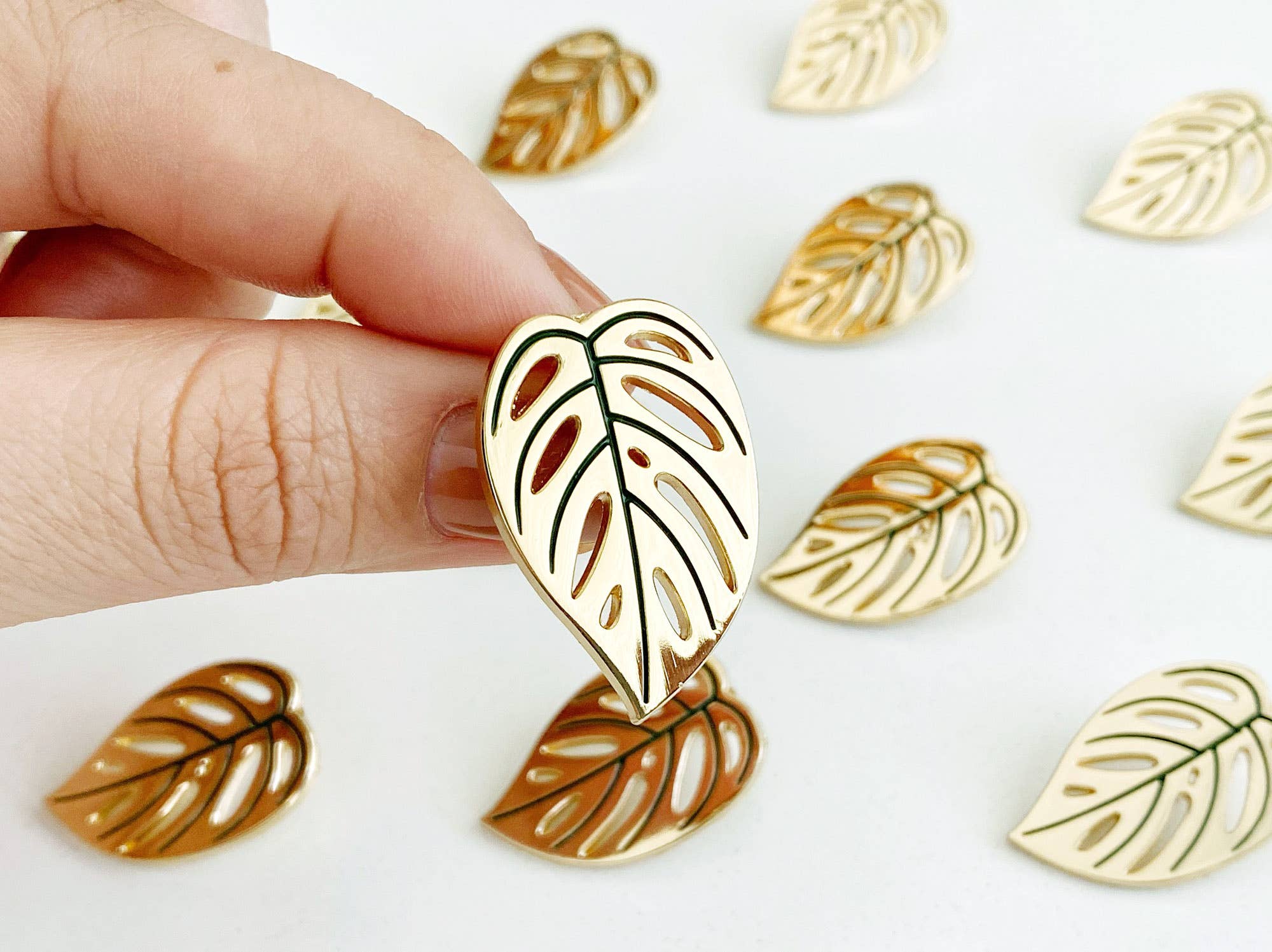 "Swiss Cheese" Monstera Adansonii Lapel Pin